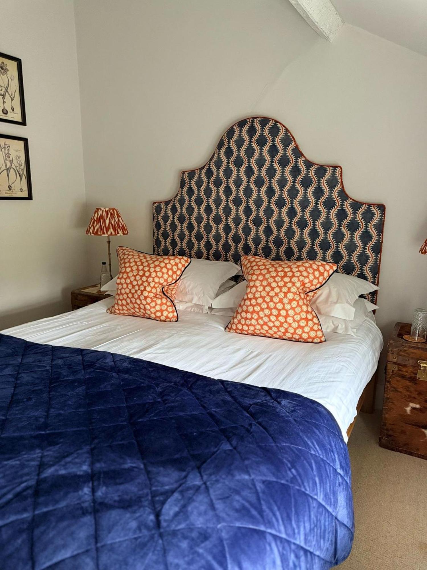 Hotel The King'S Head Holt  Esterno foto