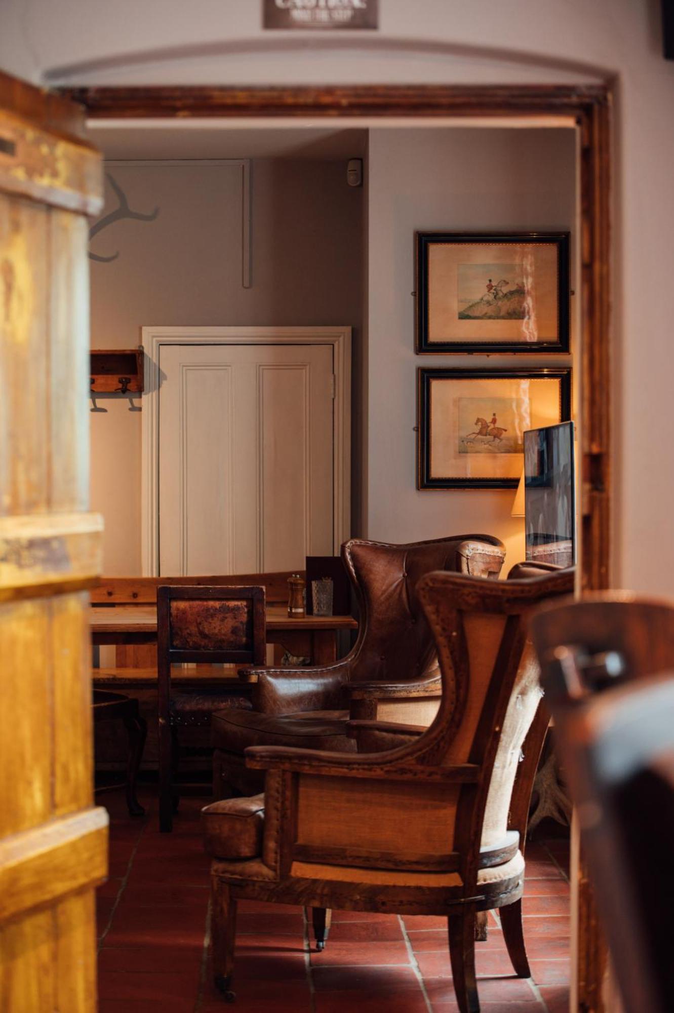 Hotel The King'S Head Holt  Esterno foto